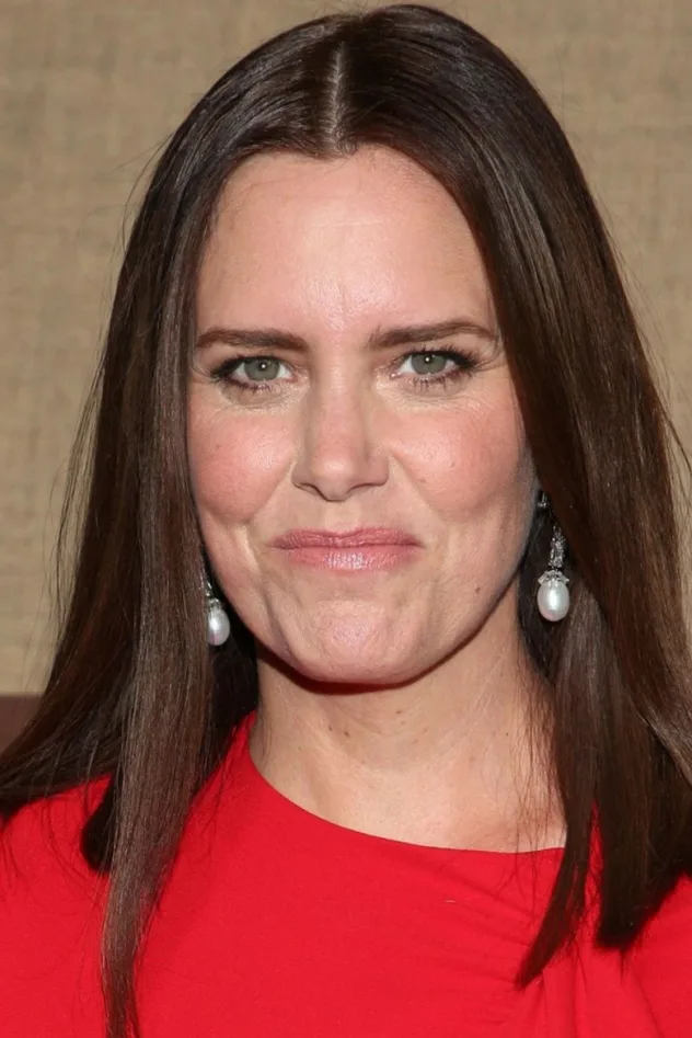 Ione Skye fotoğrafı