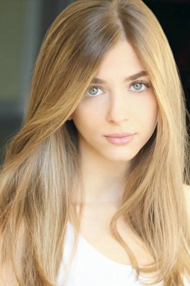 Allison Weissman fotoğrafı