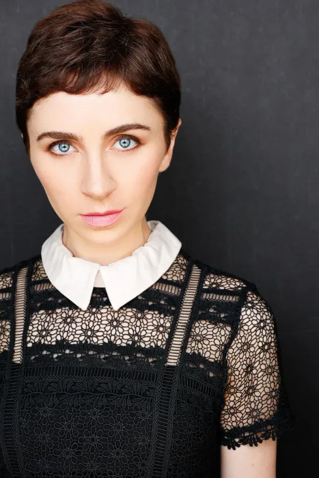 Обложка для Larkin Bell