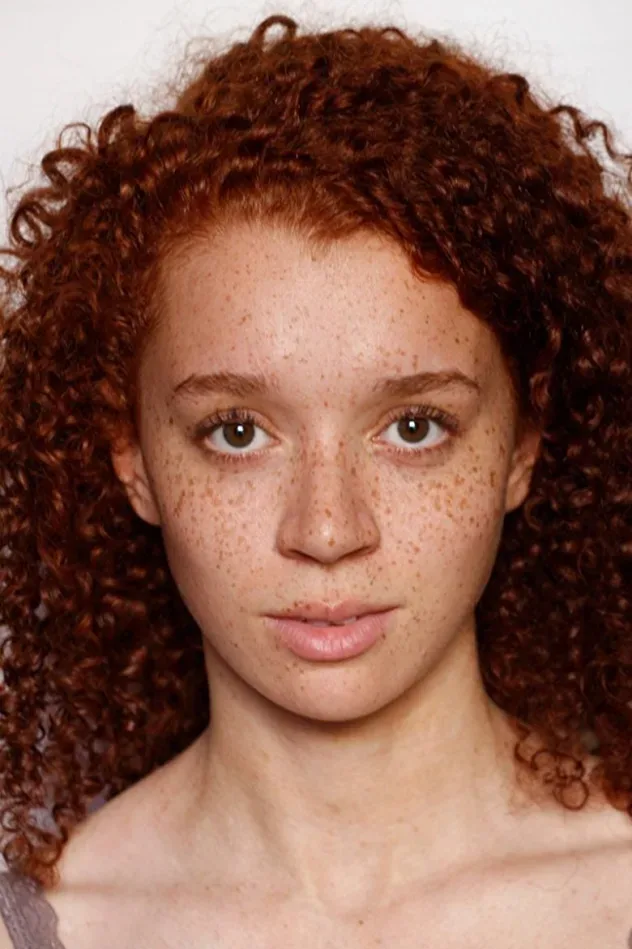 Cover image for Erin Kellyman