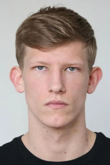 Connor Newall fotoğrafı