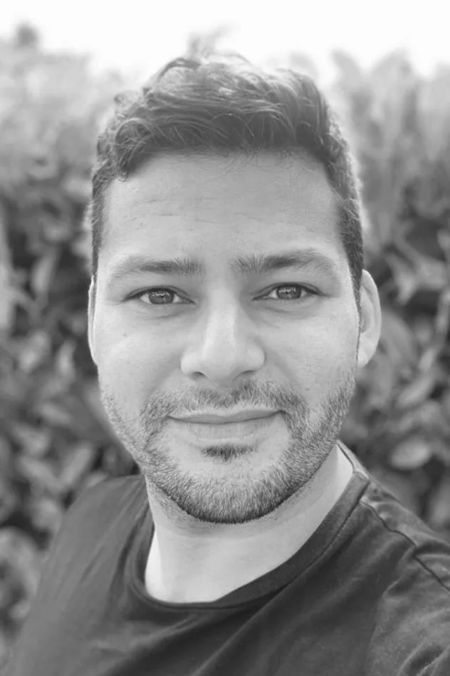 Tolga Kenan fotoğrafı