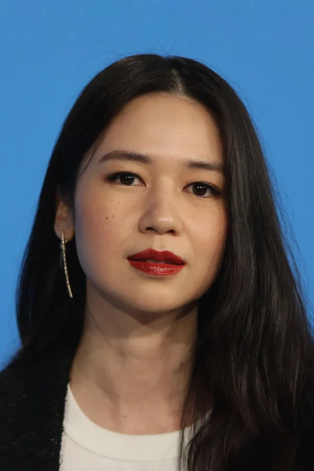 Laura Basuki fotoğrafı