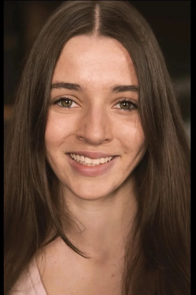 Clara Crichton fotoğrafı