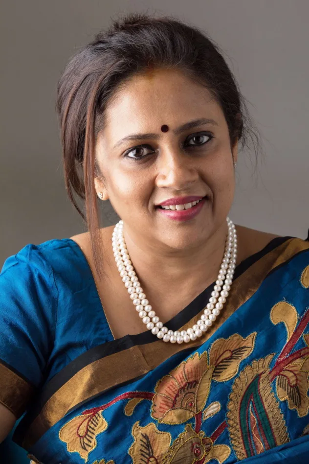 Lakshmi Ramakrishnan fotoğrafı