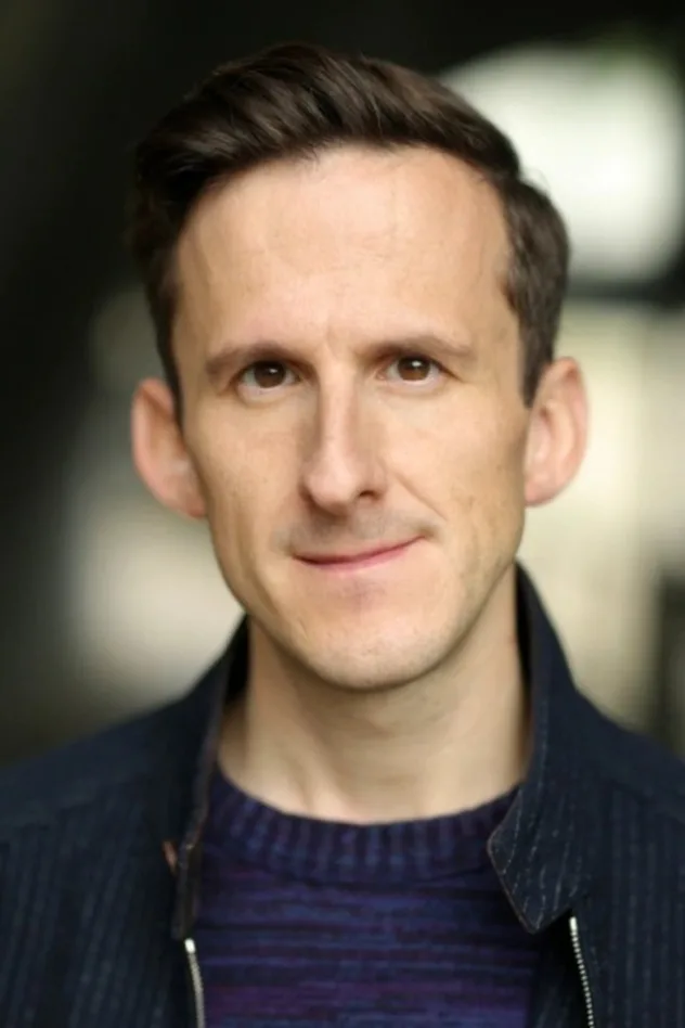 Adam Brown fotoğrafı