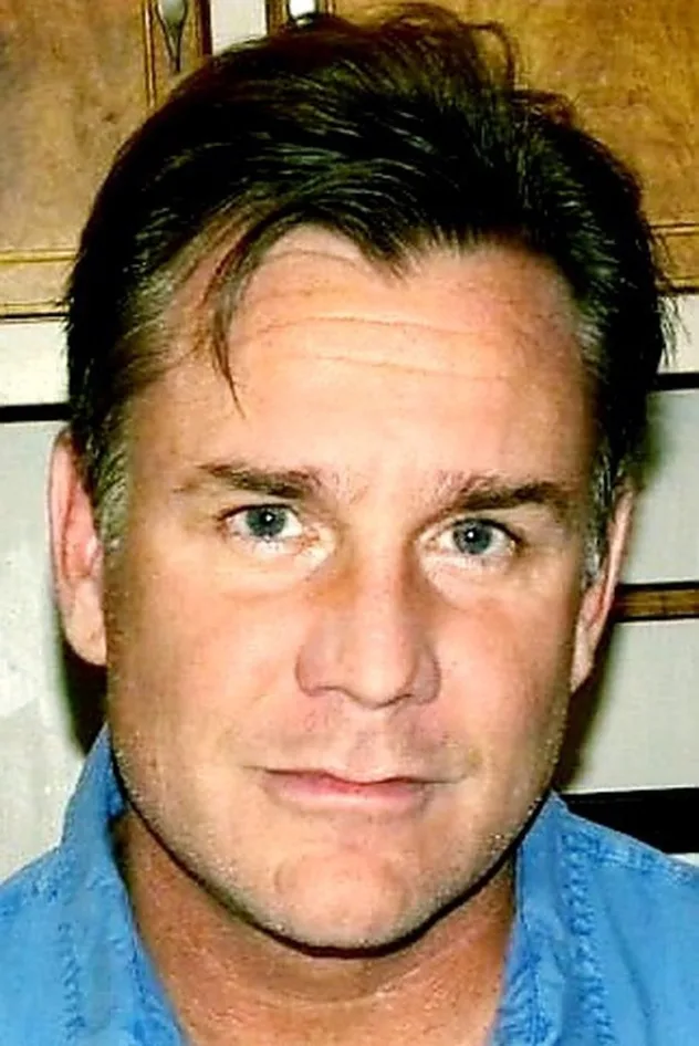 Michael Power fotoğrafı