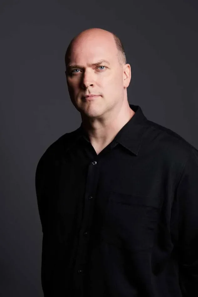 Alex Ross fotoğrafı