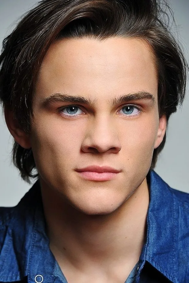 Alex Neustaedter fotoğrafı