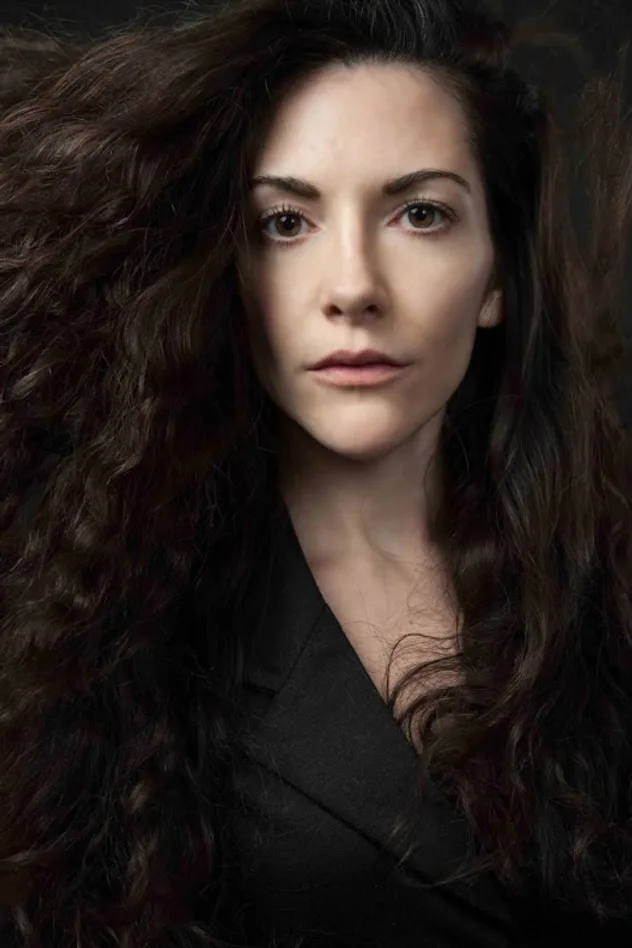 Shannon Beeby fotoğrafı