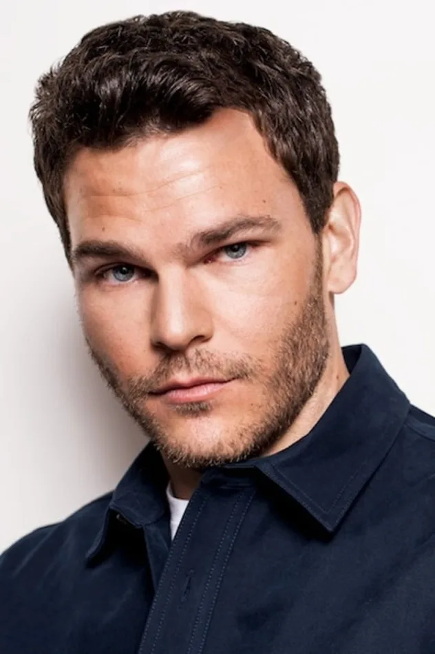 Josh Helman fotoğrafı