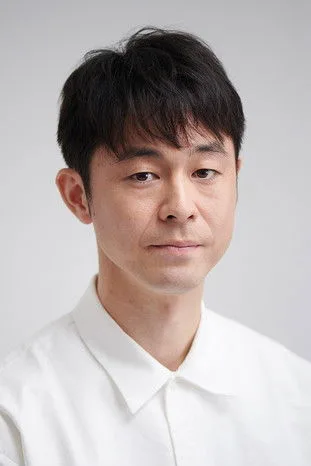 足立智充 fotoğrafı