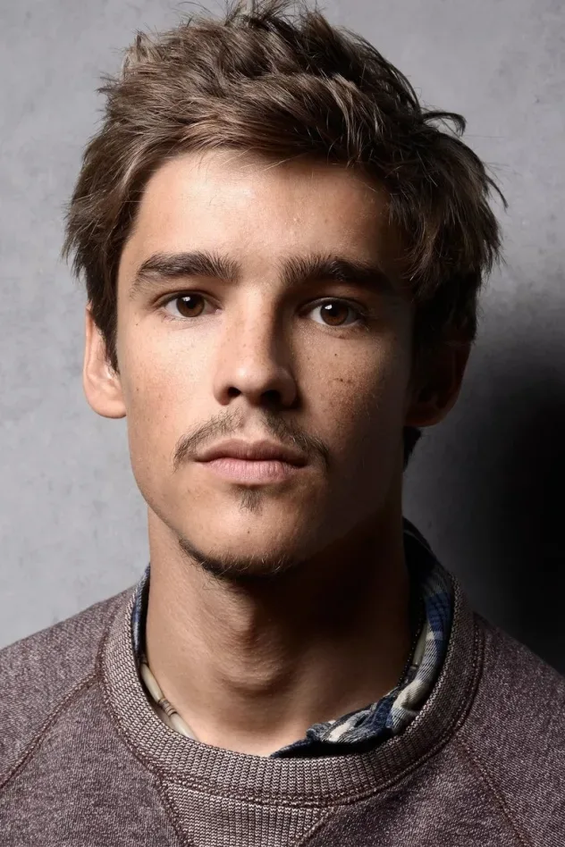 Обложка для Brenton Thwaites