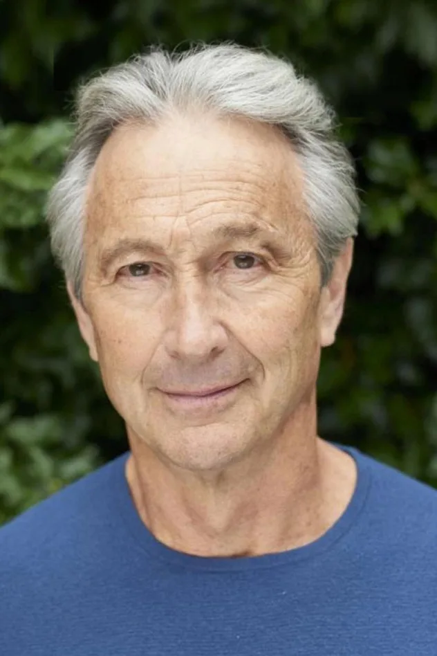 Colin Bruce fotoğrafı