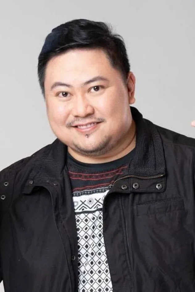 Jason Paul Laxamana fotoğrafı