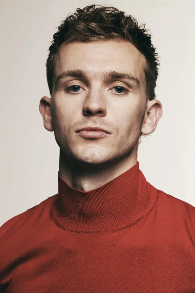 Harry Lawtey fotoğrafı
