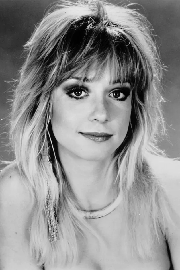Linnea Quigley fotoğrafı