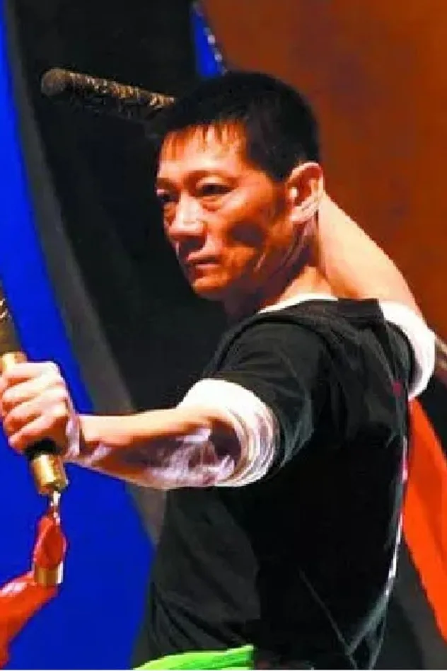 严华 fotoğrafı
