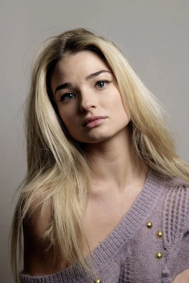 Emma Rigby fotoğrafı