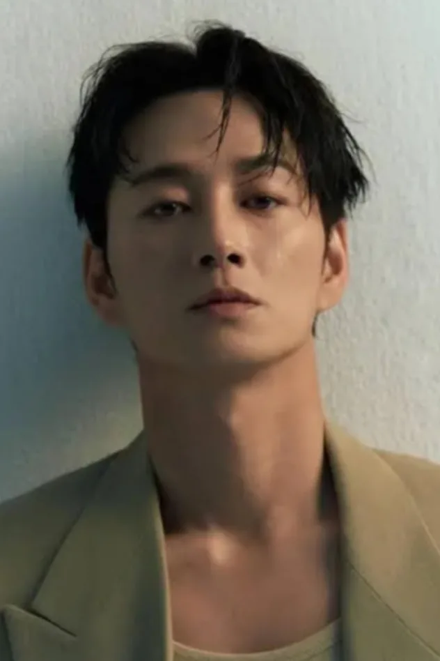 이현욱 fotoğrafı