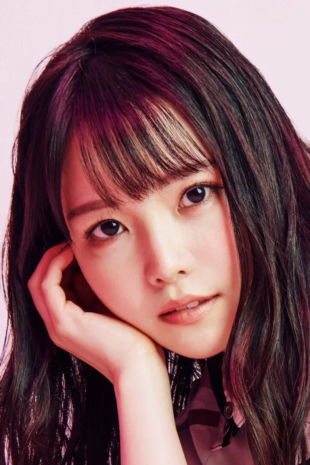 Momo Asakura fotoğrafı