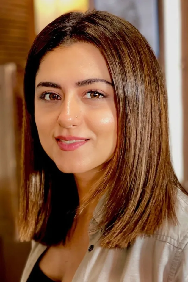 Ridhi Dogra fotoğrafı