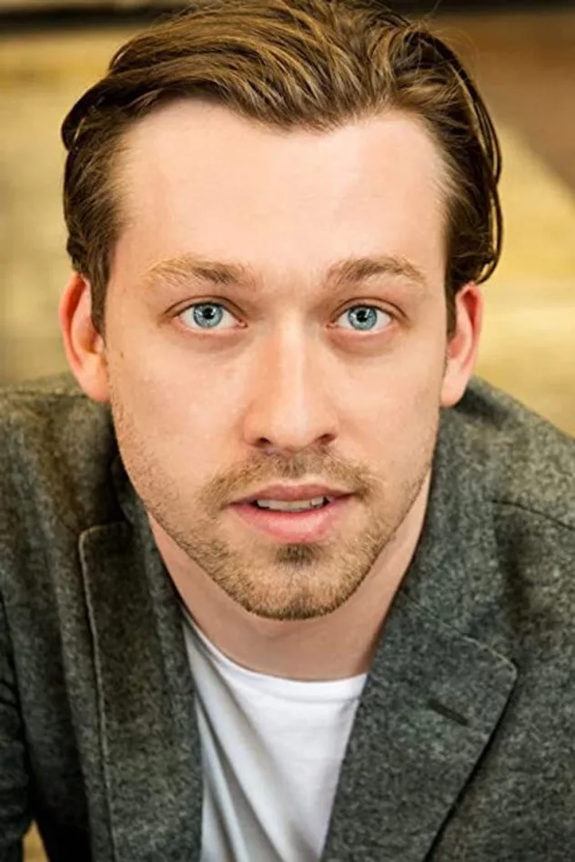 Simon Stone fotoğrafı