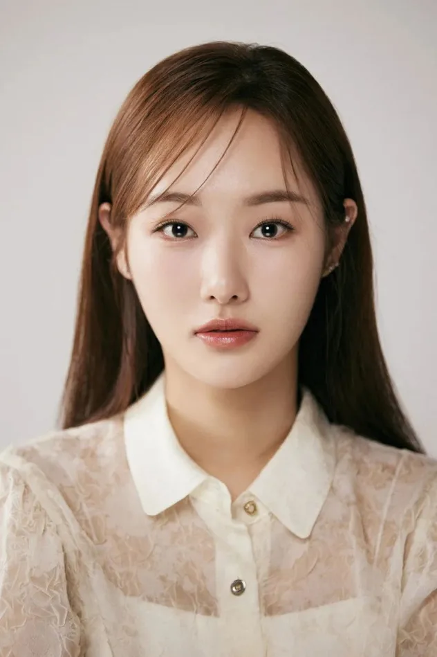 Shon Ji-young fotoğrafı