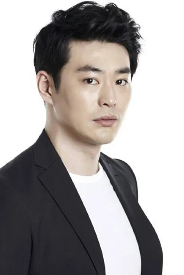 Jeong Jae-heon fotoğrafı