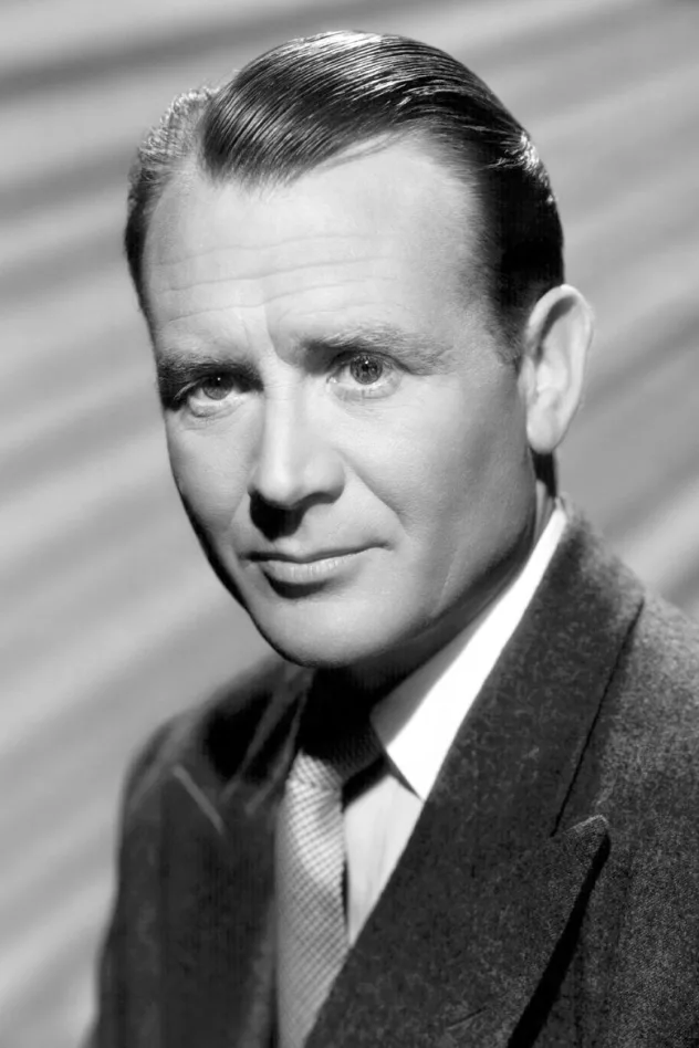 John Mills fotoğrafı