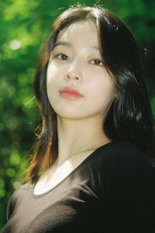 Lee Soo-jung fotoğrafı