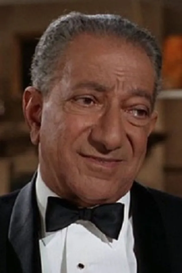 Abraham Sofaer fotoğrafı