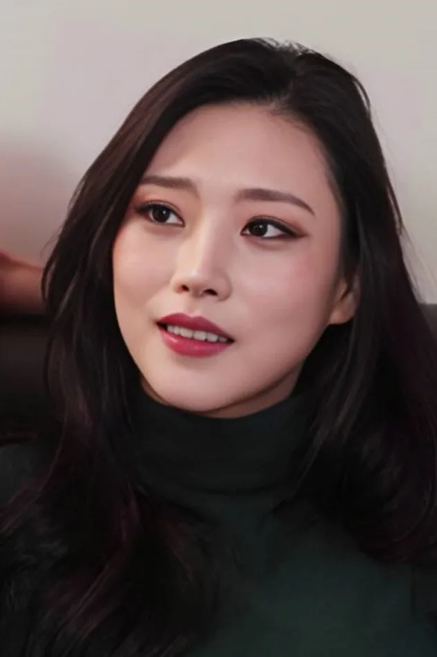 Kim Hee-jeong fotoğrafı