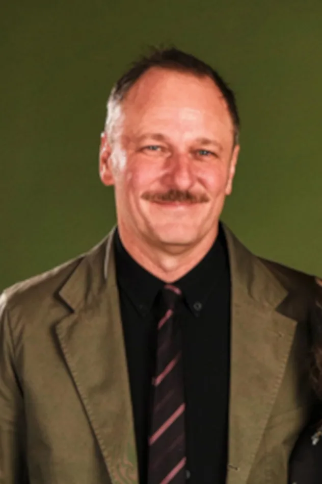 Phil Hay fotoğrafı