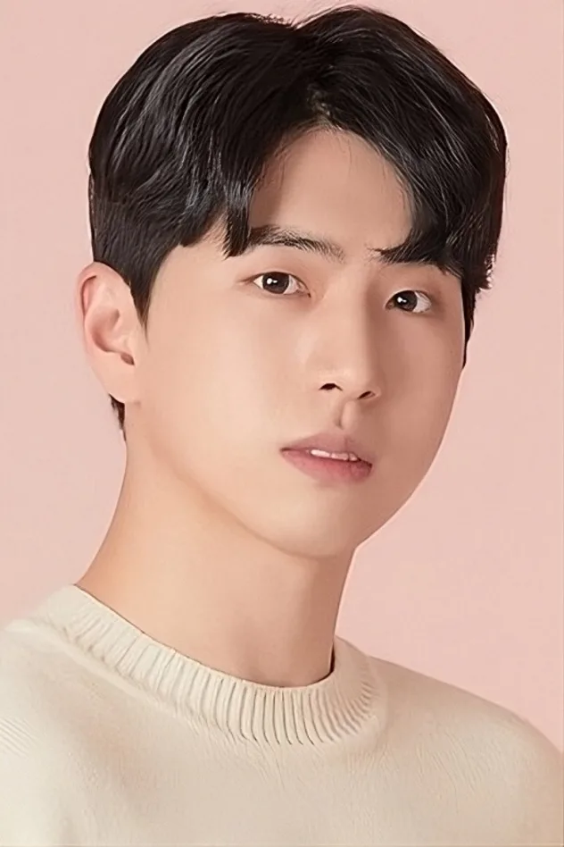 Woo Yeol fotoğrafı