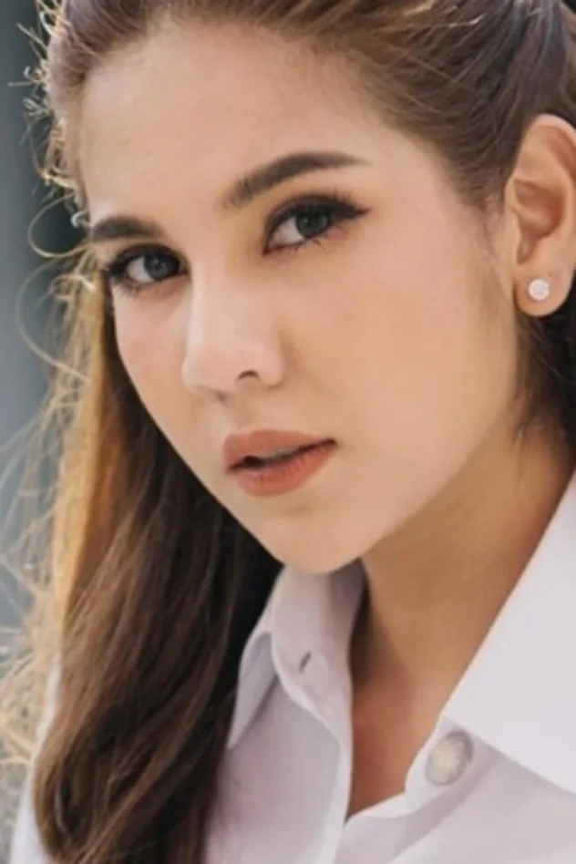 สิริลภัส กองตระการ fotoğrafı