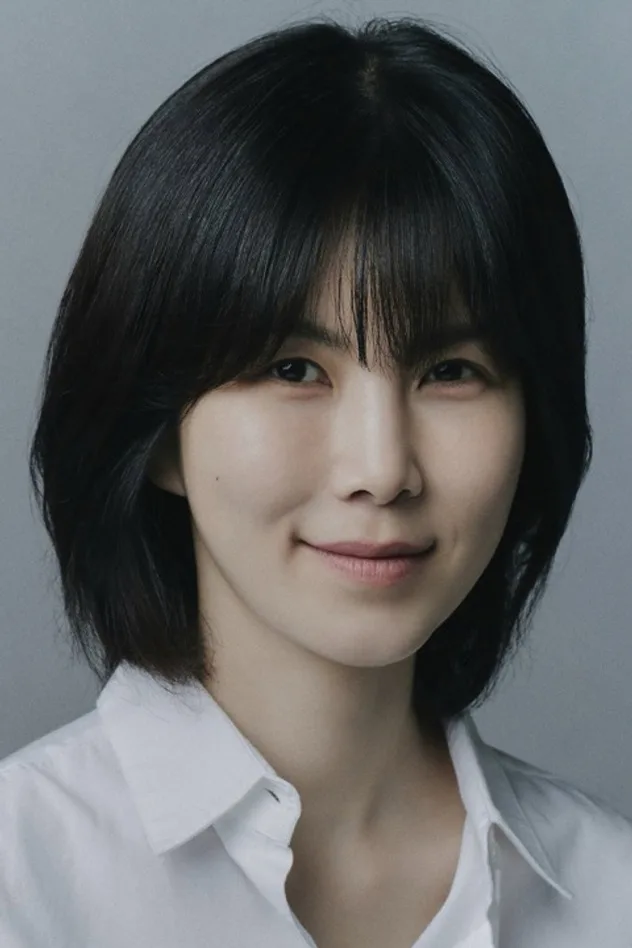 Gong Min-jeung fotoğrafı