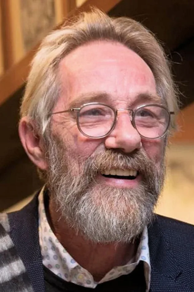 Kim Gyngell fotoğrafı