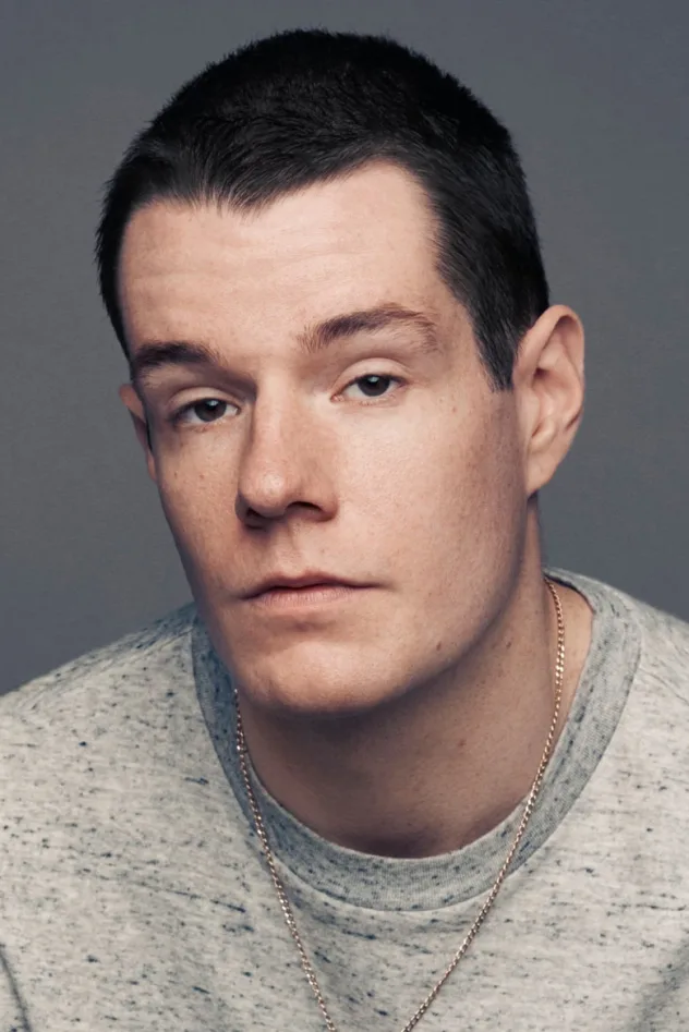 Connor Swindells fotoğrafı