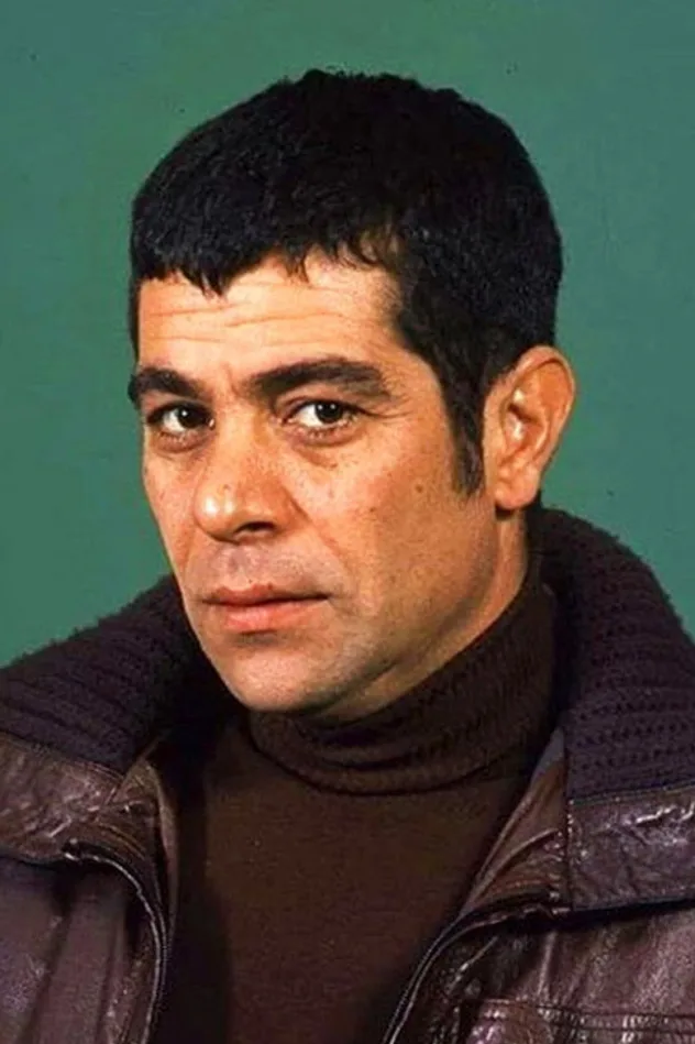 Behrouz Vossoughi fotoğrafı