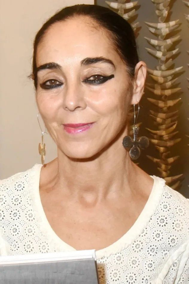 Shirin Neshat fotoğrafı