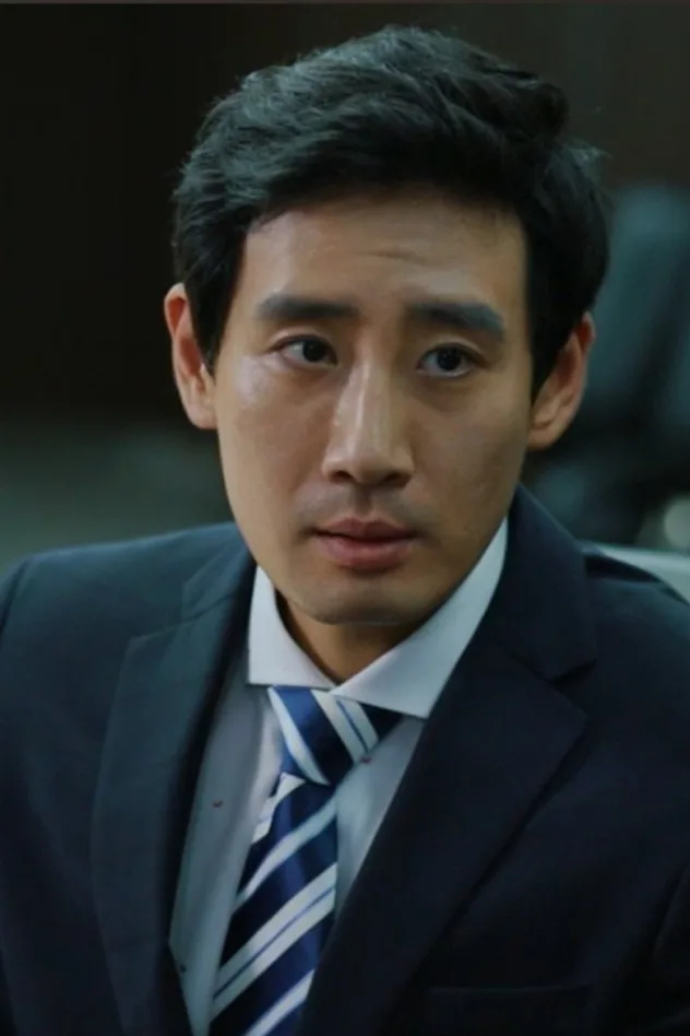Lee Hyeon-seong fotoğrafı