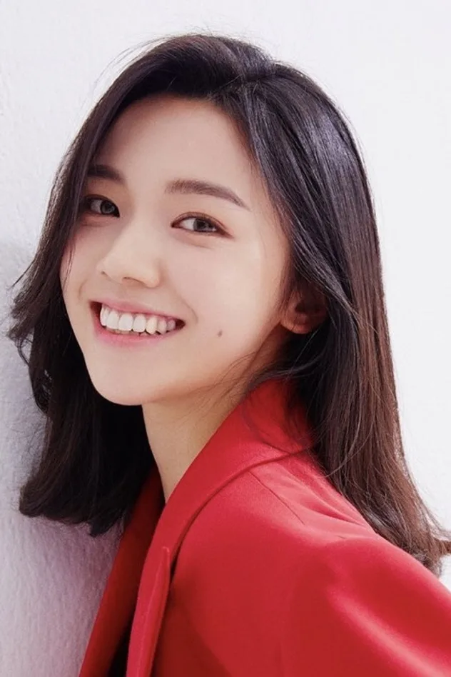Shin Woo-hee fotoğrafı