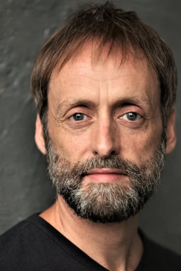 Daniel Knight fotoğrafı
