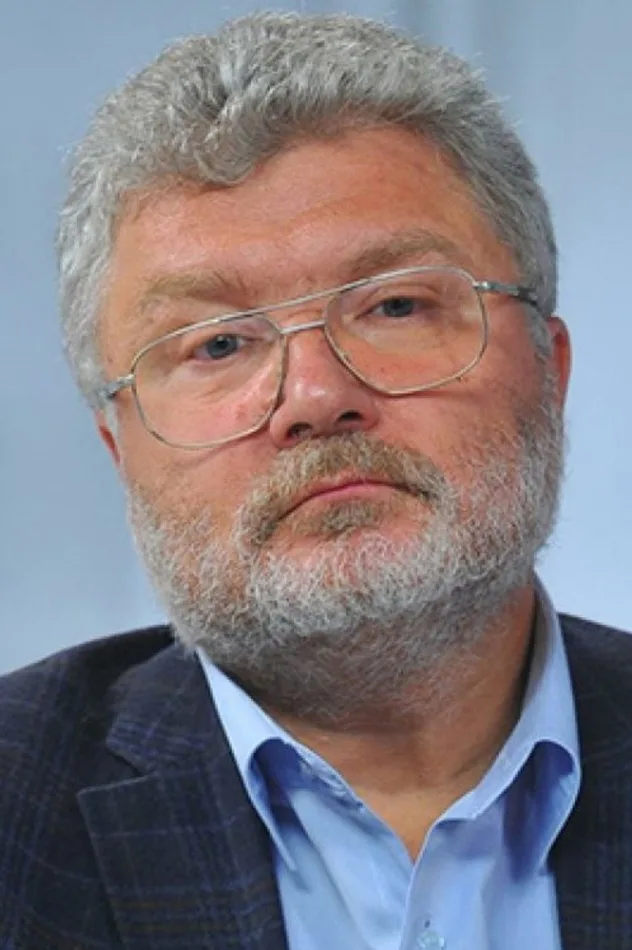 Юрий Поляков fotoğrafı