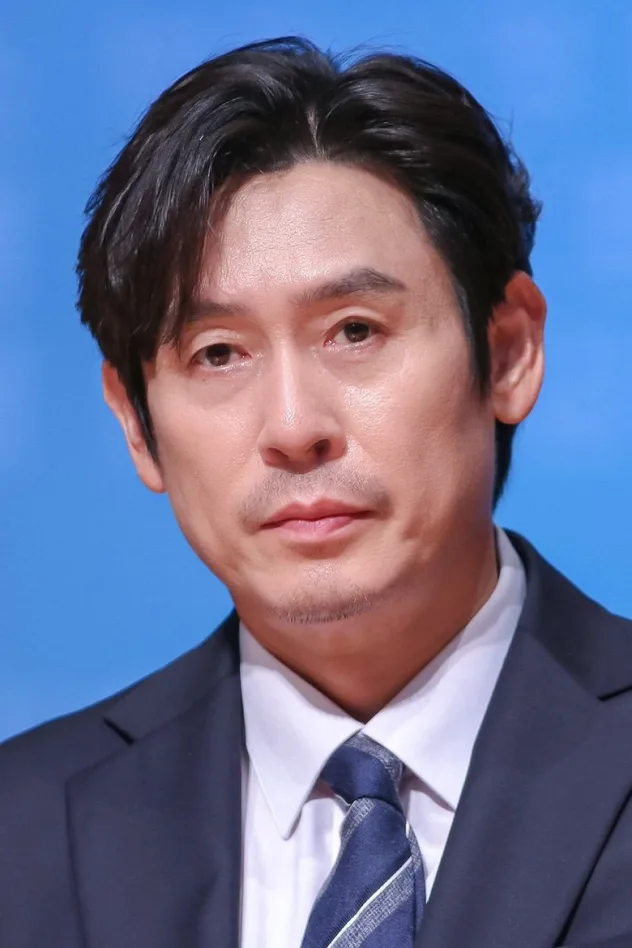 Sul Kyung-gu fotoğrafı