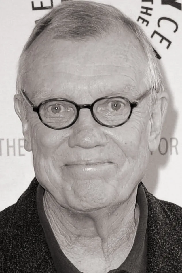 Hugh Wilson fotoğrafı