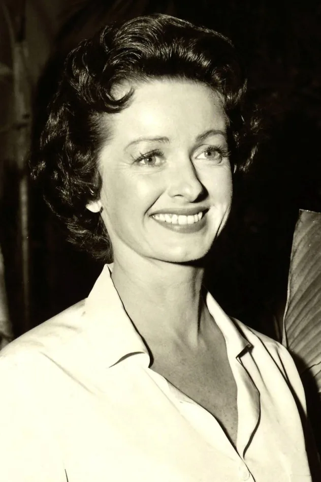 Noel Neill fotoğrafı