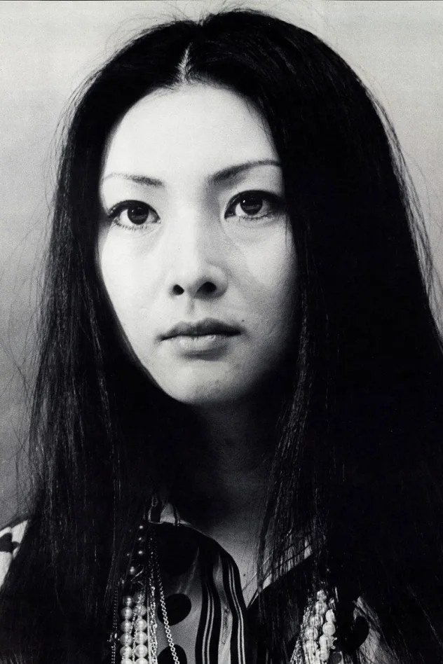 梶芽衣子 fotoğrafı