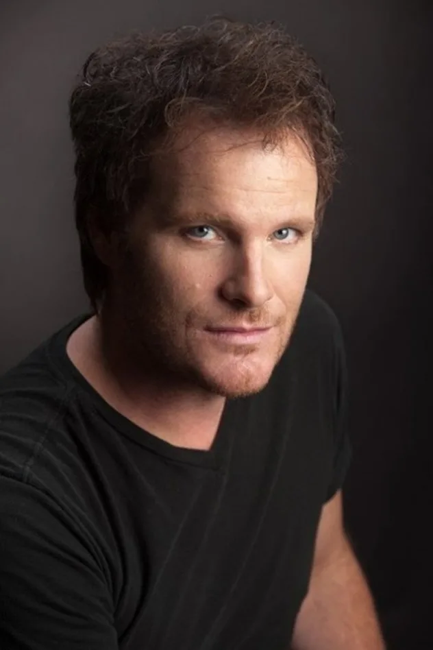 Sean Tweedley fotoğrafı